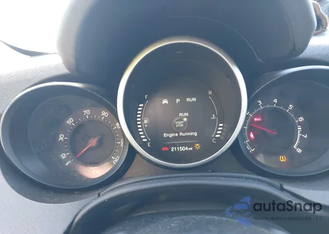 2016 Fiat 500X Trekking z USA, uszkodzony, nr VIN ZFBCFYCT0GP331250